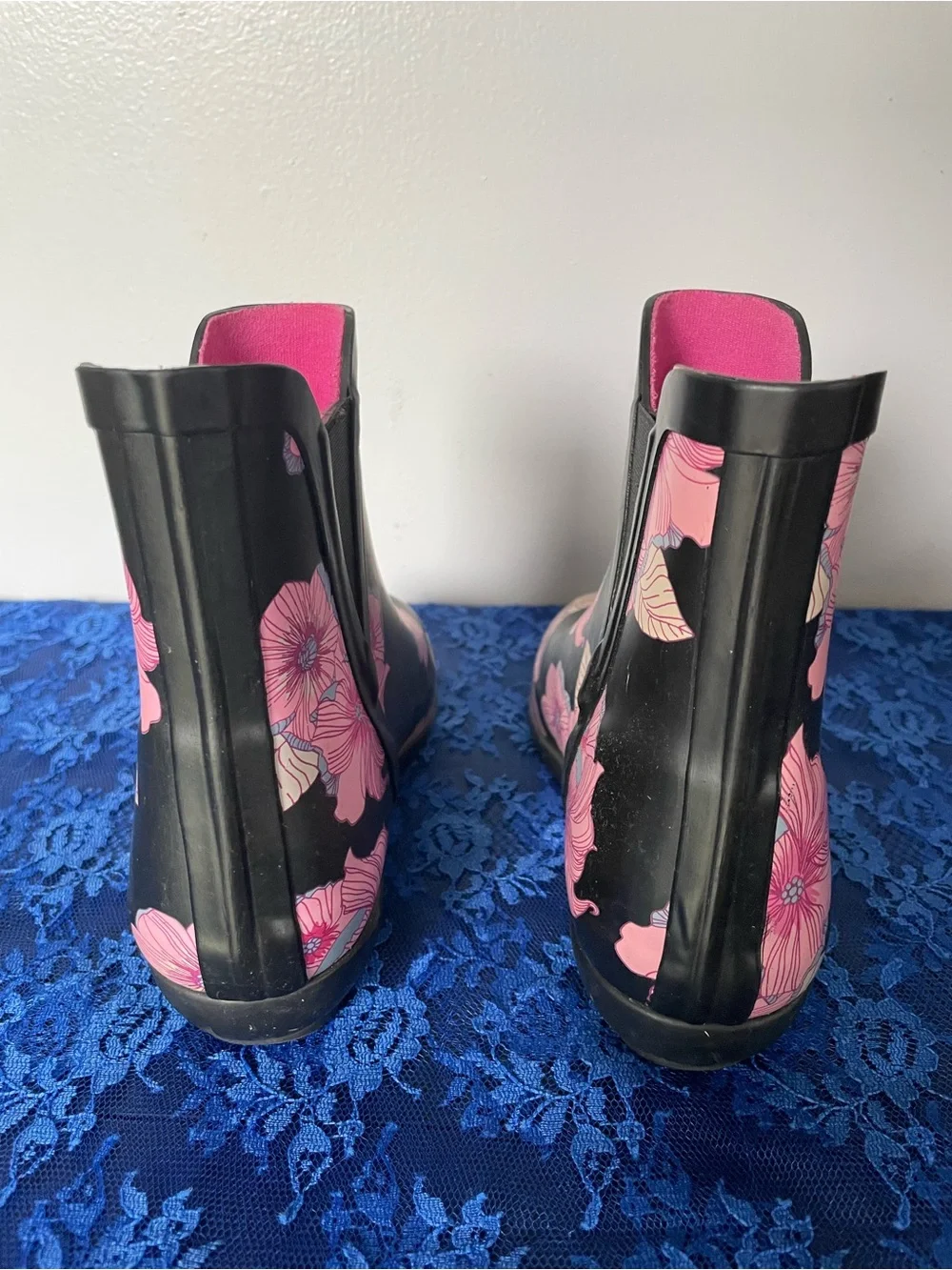 London Fog Women's Ankle Rain Boots with Pink Floral Pattern, Size 7